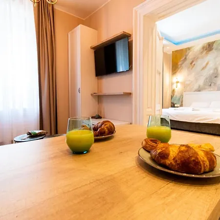 Black Gate - Quiet In The Heart Of Old Town With Free Private Secured Parking Apartment